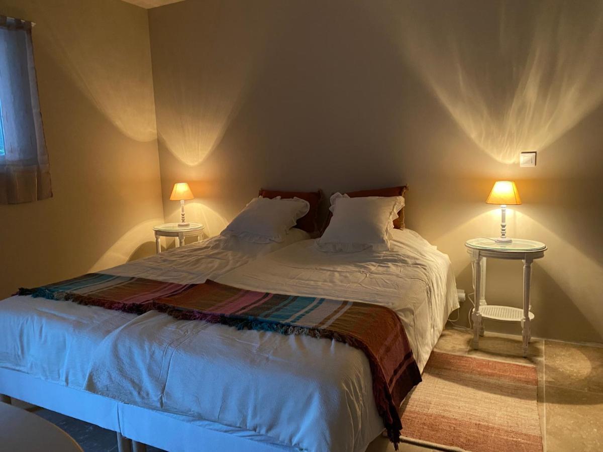 L'Eveil En Provence Bed & Breakfast Entrecasteaux ภายนอก รูปภาพ