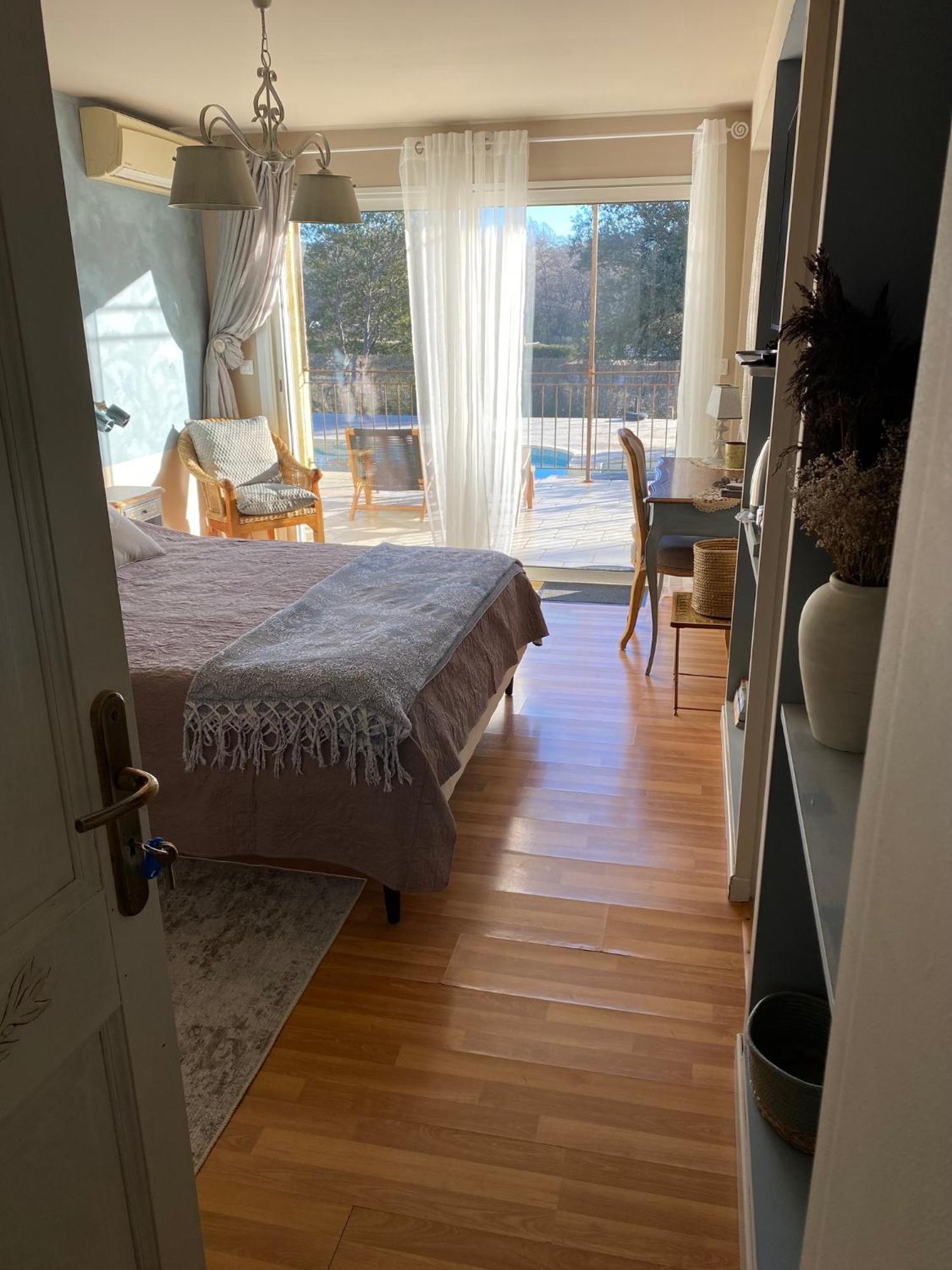 L'Eveil En Provence Bed & Breakfast Entrecasteaux ภายนอก รูปภาพ